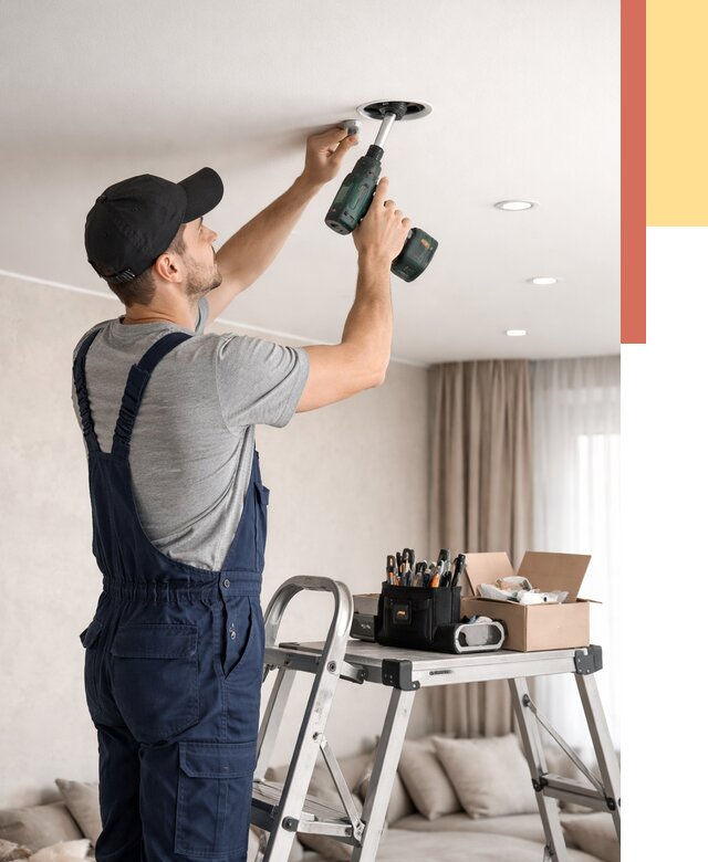 Установка и монтаж точечных светильников в натяжной потолок в Луховицах от 1862 руб. | ОТДЕЛОЧНИК-Лхв